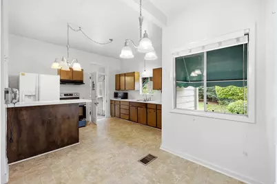 533 S Isabella Ct E, Salt Lake City, UT 84102 - Photo 12