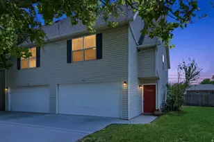 563 W Fine Dr, Salt Lake City, UT 84115 - Photo 2