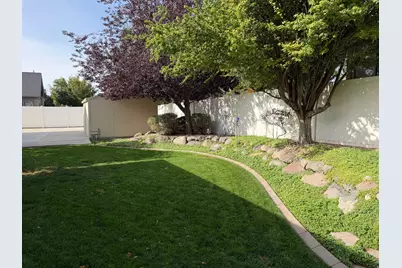 12548 S Harvest Spring Ln, Riverton, UT 84096 - Photo 20