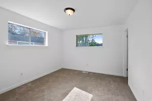 37 W La Salle Dr, Midvale, UT 84047 - Photo 10