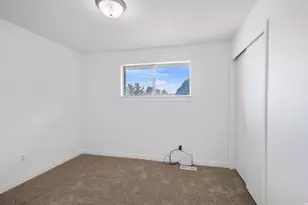 37 W La Salle Dr, Midvale, UT 84047 - Photo 14