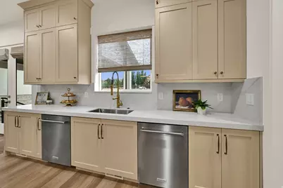 1627 S Wiltshire Ln W, Saratoga Springs, UT 84045 - Photo 24