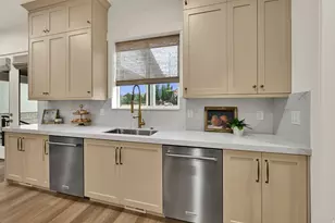 1627 S Wiltshire Ln W, Saratoga Springs, UT 84045 - Photo 24