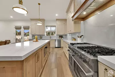 1627 S Wiltshire Ln W, Saratoga Springs, UT 84045 - Photo 18