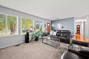 1784 W 4500 S, Roy, UT 84067 - Photo 10