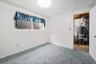 1784 W 4500 S, Roy, UT 84067 - Photo 30