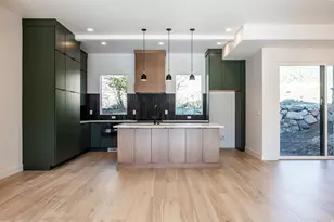 487 W Ascent Dr, Hideout, UT 84036 - Photo 2