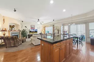 573 Canyon View Cir, North Salt Lake, UT 84054 - Photo 8