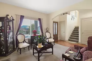 573 Canyon View Cir, North Salt Lake, UT 84054 - Photo 4