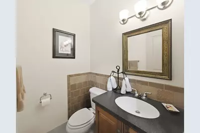 573 Canyon View Cir, North Salt Lake, UT 84054 - Photo 16