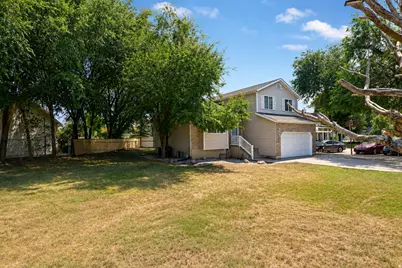 5184 S 1150 W, Riverdale, UT 84405 - Photo 4
