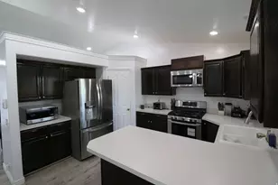 5184 S 1150 W, Riverdale, UT 84405 - Photo 10