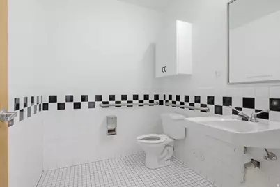 41 W Guest Ave, South Salt Lake, UT 84115 - Photo 6