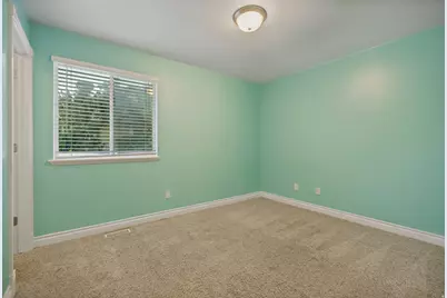 3895 S 900 W, Riverdale, UT 84405 - Photo 14