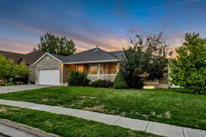 3895 S 900 W, Riverdale, UT 84405 - Photo 2