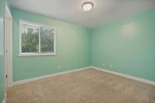 3895 S 900 W, Riverdale, UT 84405 - Photo 12