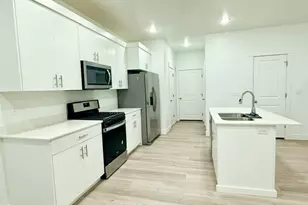 423 W 25 N, Providence, UT 84332 - Photo 4