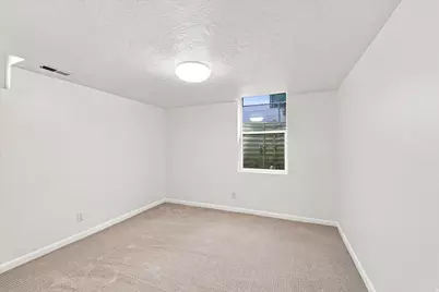 528 N Beverly Ave W, Orem, UT 84057 - Photo 16