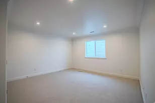 256 S Cottonwood Rd, Vineyard, UT 84059 - Photo 8