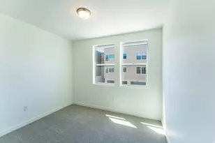 8333 S Iris Lumi Ln W, Midvale, UT 84047 - Photo 8