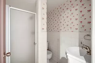2120 E Applewood Ave, Holladay, UT 84121 - Photo 48