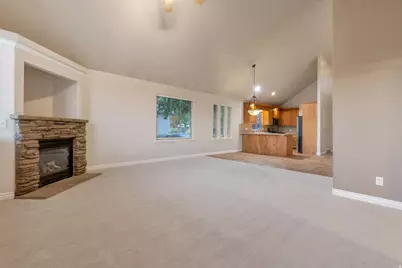1893 E 4500 S, Holladay, UT 84117 - Photo 14