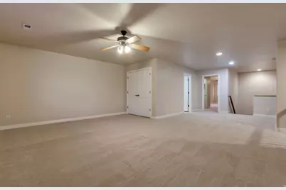 1893 E 4500 S, Holladay, UT 84117 - Photo 24