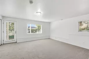 1893 E 4500 S, Holladay, UT 84117 - Photo 34