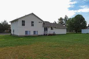 13036 S Quincee Ct, Riverton, UT 84065 - Photo 4