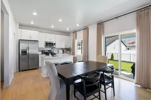 3410 N Sparrow Ln, Eagle Mountain, UT 84043 - Photo 10