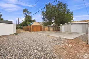 2887 S 9050 W, Magna, UT 84044 - Photo 32