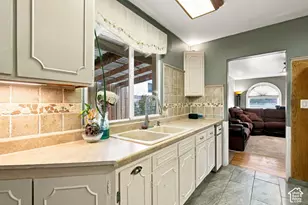 2887 S 9050 W, Magna, UT 84044 - Photo 14