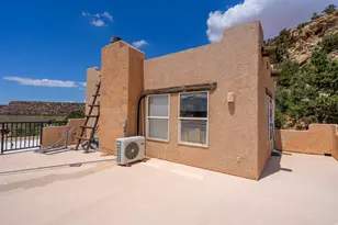 994 W Foothill Dr, Apple Valley, UT 84737 - Photo 90
