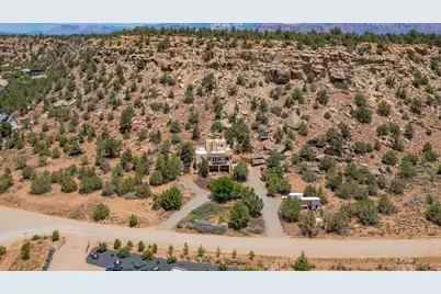 994 W Foothill Dr., Apple Valley, UT 84737 - Photo 4