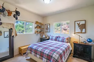 994 W Foothill Dr, Apple Valley, UT 84737 - Photo 70