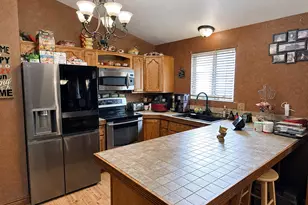 162 W 1980 S, Clearfield, UT 84015 - Photo 4