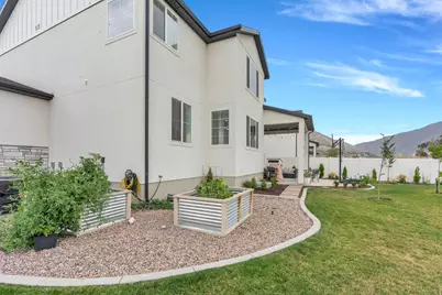3452 S Mapleton Heights Dr, Mapleton, UT 84664 - Photo 38