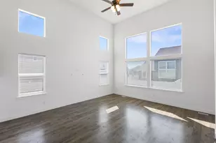 192 E Dry Mountain Rd, Eagle Mountain, UT 84005 - Photo 12