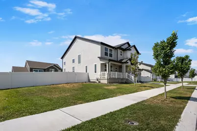 192 E Dry Mountain Rd, Eagle Mountain, UT 84005 - Photo 4