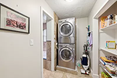 3452 S 2000 E, Salt Lake City, UT 84109 - Photo 16