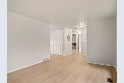339 Carol Dr, Layton, UT 84041 - Photo 14