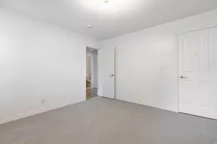 551 E Purple Lilac Ln S, Sandy, UT 84070 - Photo 28