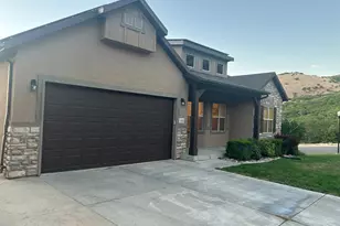 1215 E 270 S, Santaquin, UT 84655 - Photo 2