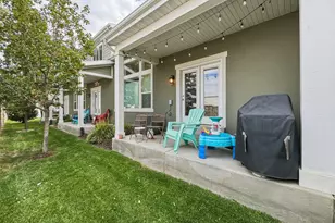 9256 S Ashbourne Dr, Sandy, UT 84094 - Photo 28