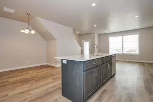 895 S 900 W, American Fork, UT 84003 - Photo 28
