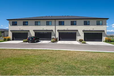 895 S 900 W, American Fork, UT 84003 - Photo 4