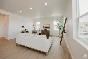 1131 E Blackfeet Dr, Eagle Mountain, UT 84005 - Photo 10