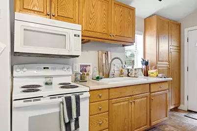 3452 S 2000 E, Salt Lake City, UT 84109 - Photo 46