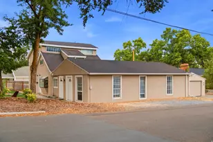 3452 S 2000 E, Salt Lake City, UT 84109 - Photo 2
