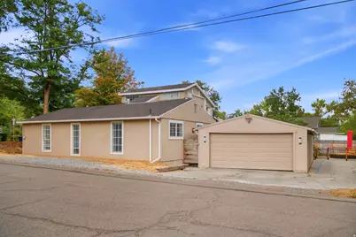 3452 S 2000 E, Salt Lake City, UT 84109 - Photo 4